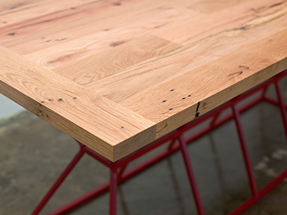 hourglass-table-wood